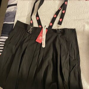 ROMWE Black Pleated Skater Mini Skirt